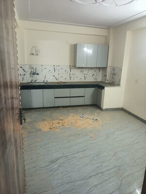 Kitchen in 2.5 BHK Builder Floor at Sector 23 Dwarka – for Rent
