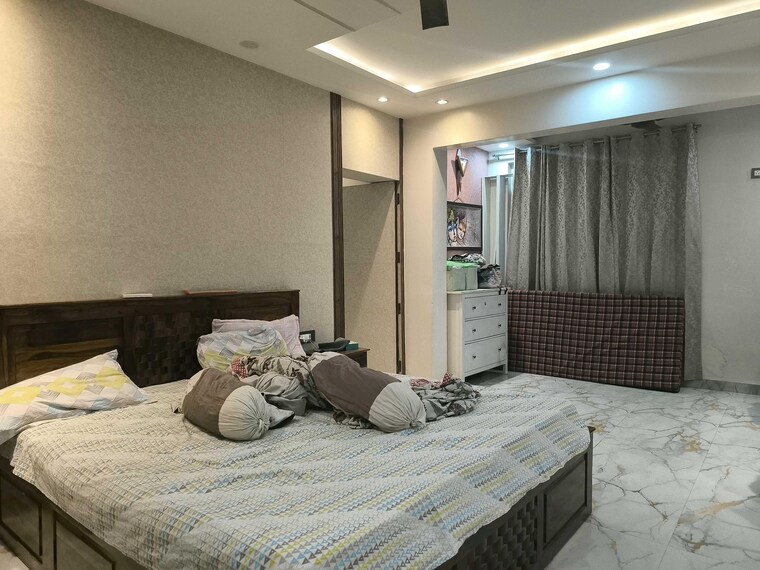 Bedroom, puri-vip-floors 4 Bedroom 4500 Sq.Ft. Builder Floor In Sector 81 Faridabad 10177122