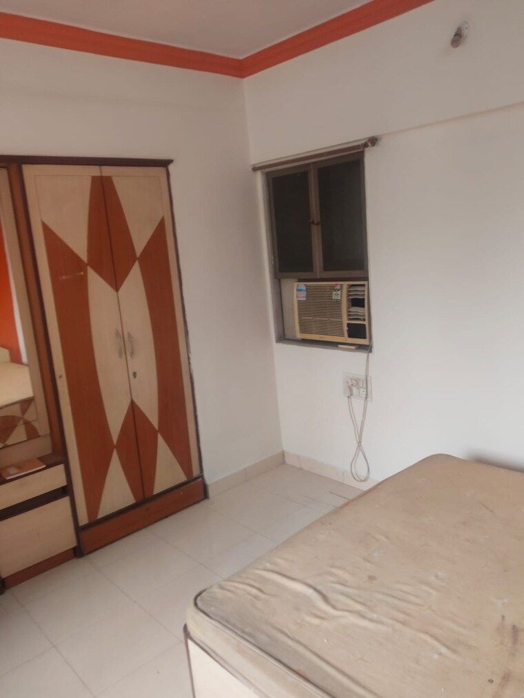 Room, lok-puram 2 Bedroom 575 Sq.Ft. Apartment In Vasant Vihar Thane 10177379