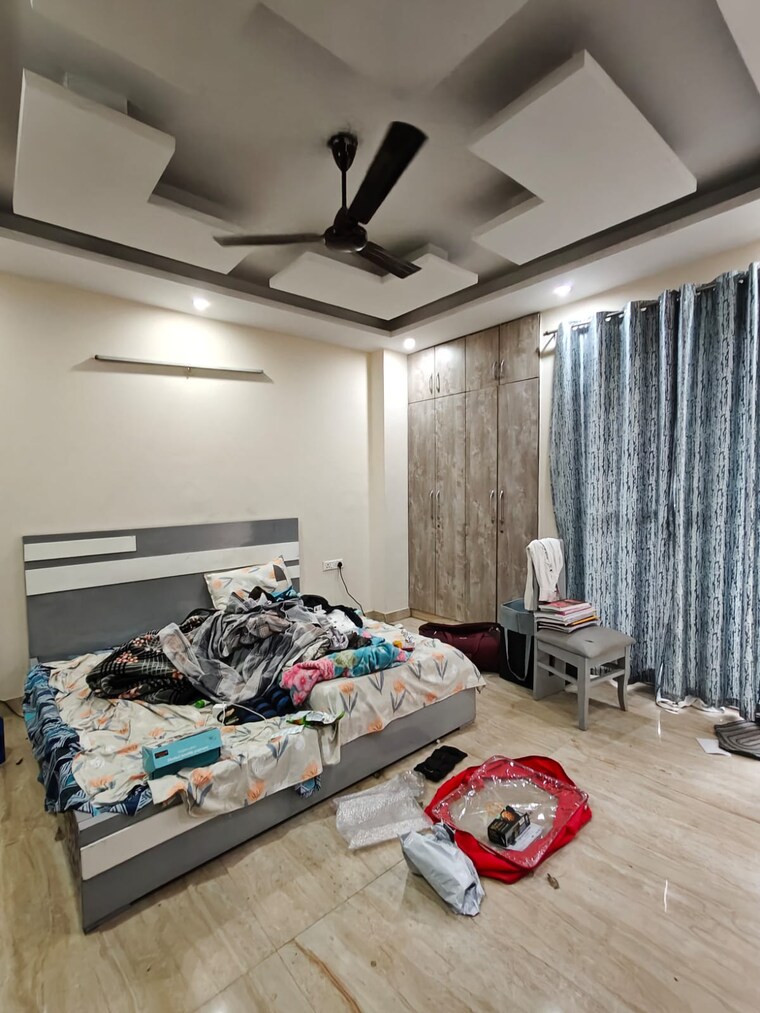 Bedroom, sushant lok i 4 Bedroom 1935 Sq.Ft. Builder Floor In Sushant Lok I Gurgaon 10177396