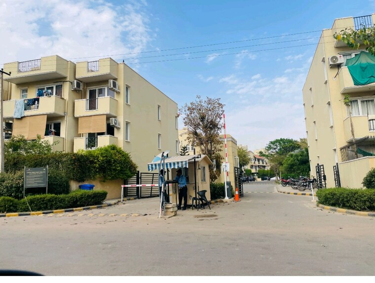 Exterior View, emaar-mgf-emerald-hills 4 Bedroom 350 Sq.Yd. Apartment In Sector 65 Gurgaon 10177528