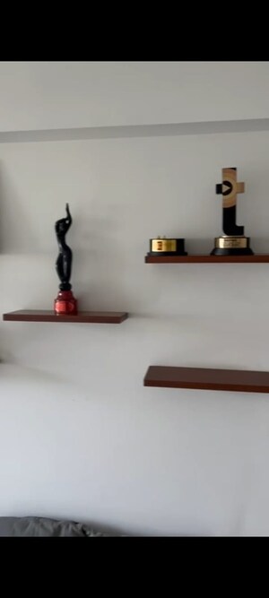 Furnished Amenities in 1 BHK Builder Floor at Vikhroli East – for Rent