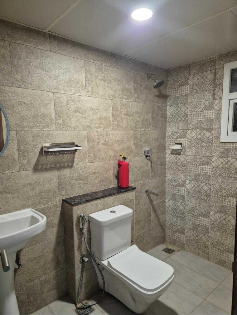 Bathroom, prestige-primrose-hills 2 Bedroom 988 Sq.Ft. Apartment In Banashankari 6th Stage Bangalore 10177459