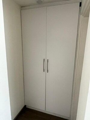 Furnished Amenities in 4 BHK Apartment at Emaar Palm Terraces Select, Sector 66 – for Rent