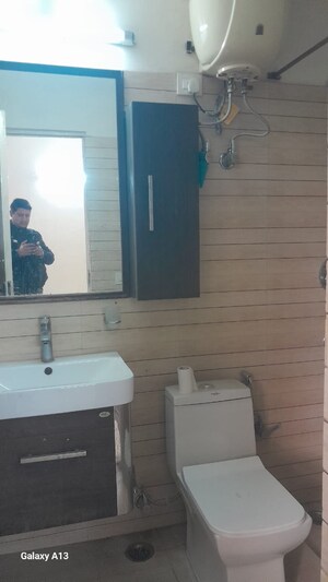 Bathroom in 1 BHK Builder Floor at Vikhroli East – for Rent