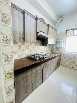 Kitchen in 3 BHK Builder Floor at Sector 38 – for Rent