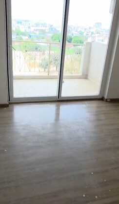 3 BHK Apartment For Rent in Pareena Micasa