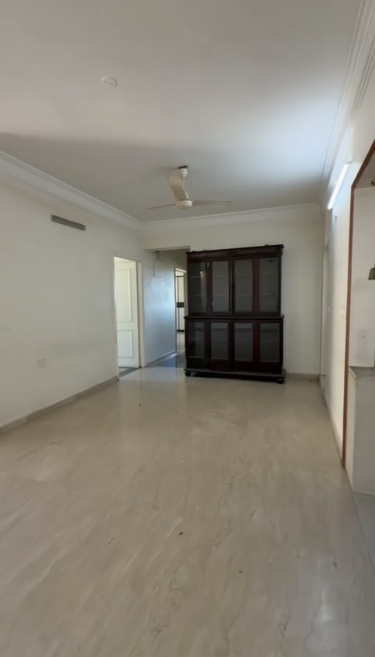 3 BHK + Extra Room Apartment For Rent in Hiranandani Estate Avon
