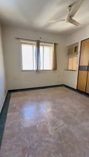 Room in 3 BHK Apartment at Hiranandani Estate Avon, Ghodbunder Road – for Rent