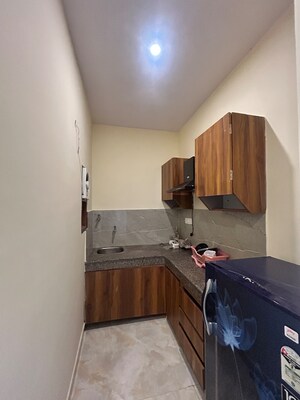 Furnished Amenities in 1 BHK Builder Floor at Dlf City Phase 3 – for Rent