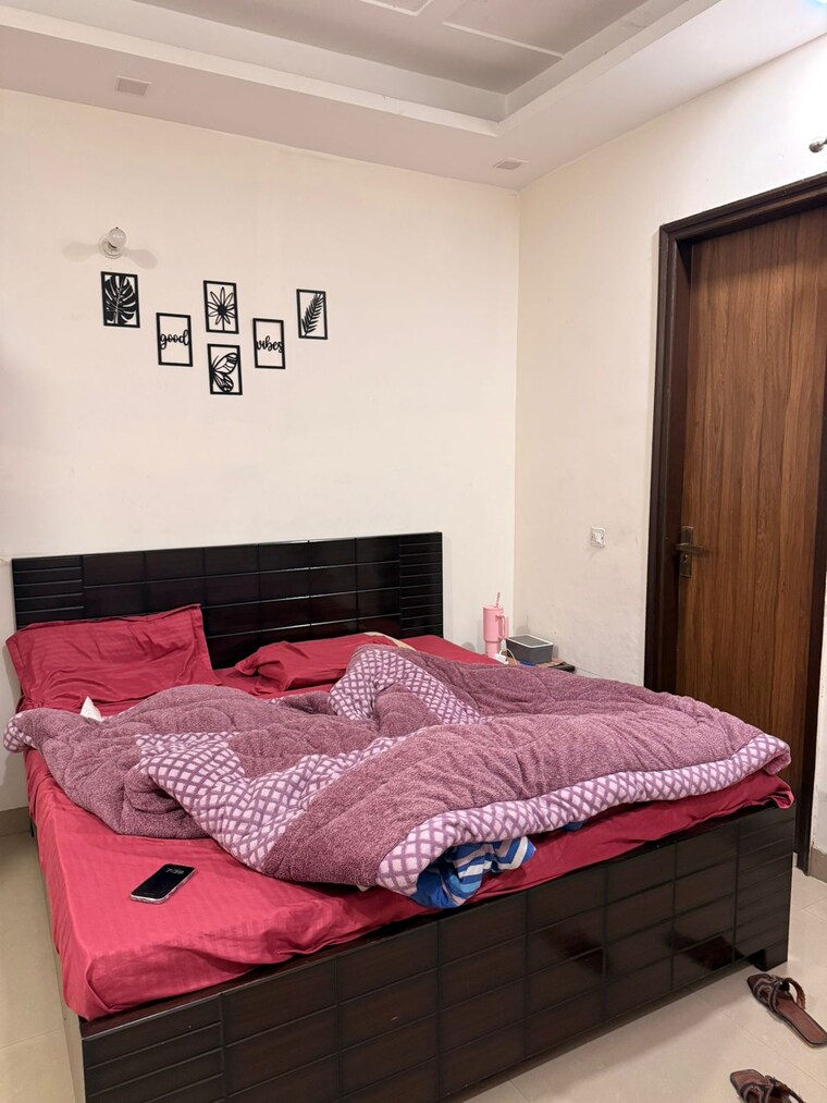 Bedroom, sector 38 2 Bedroom 1800 Sq.Ft. Builder Floor In Sector 38 Gurgaon 10177890