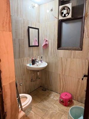 Bathroom in 2 BHK Builder Floor at Sector 38 – for Rent