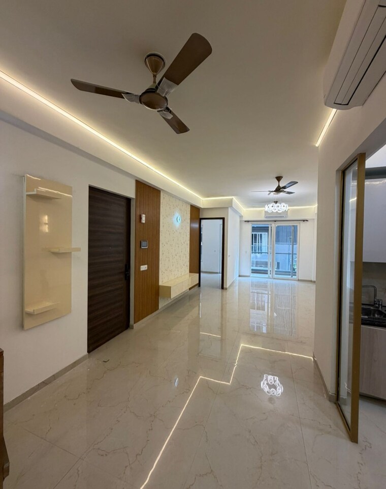 Living Room, smart-world-orchard 2 Bedroom 1250 Sq.Ft. Apartment In Sector 61 Gurgaon 10177892