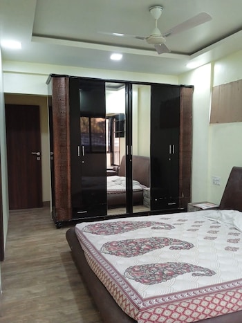 New Sai Niketan