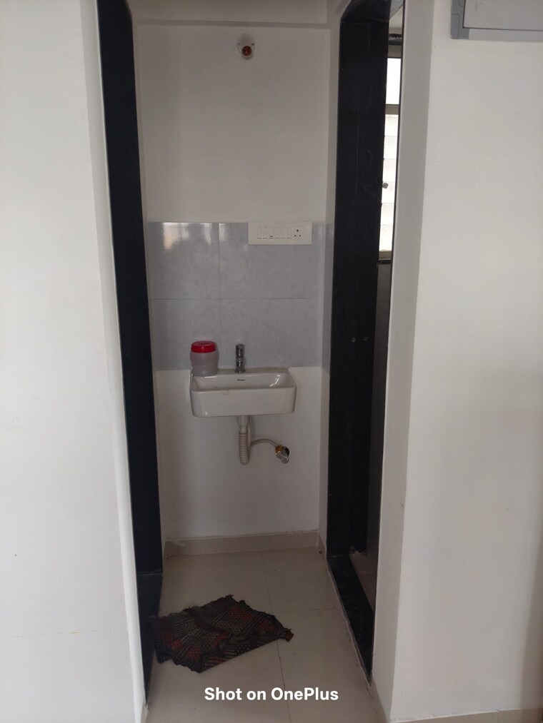 Room, borate-complex 1 Bedroom 655 Sq.Ft. Apartment In Kharadi Pune 10178059