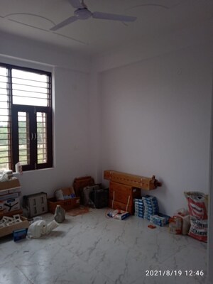 Living Room in 2 BHK Independent House at Urban Estate Residents Welfare Association Sector, Sector 4 – for Rent
