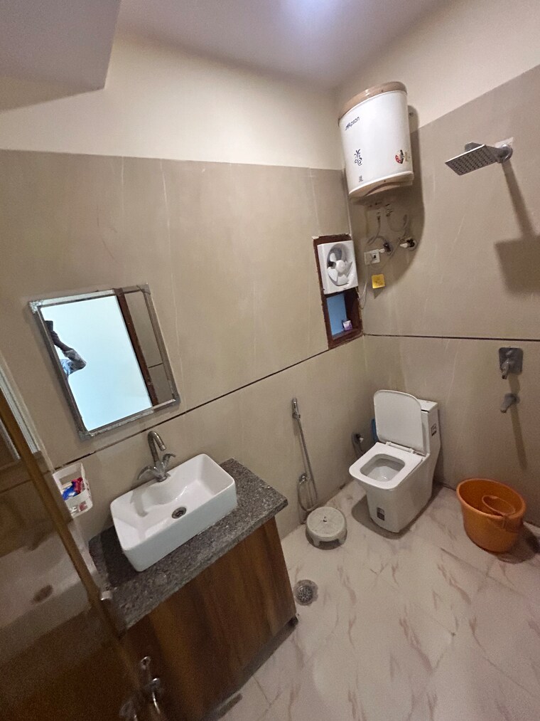 undefined, dlf city phase 3 1.5 Bedroom 820 Sq.Ft. Builder Floor In Dlf City Phase 3 Gurgaon 10177916