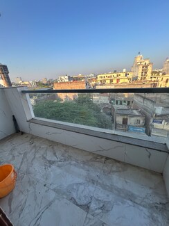1.5 BHK Builder Floor For Rent in DLF City Phase 3