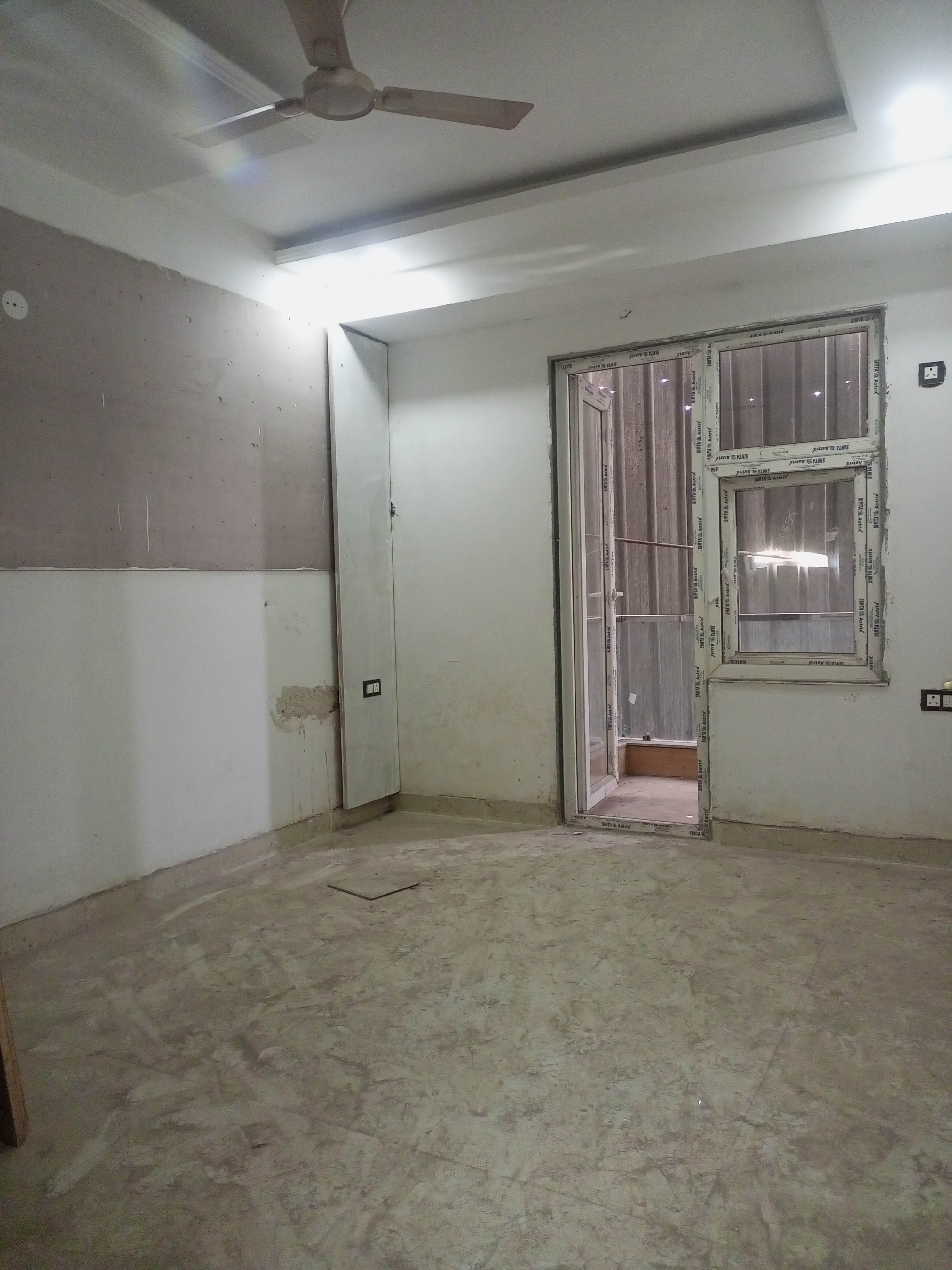 1 BHK 600 Sq.Ft. Builder Floor in Rzone Homes