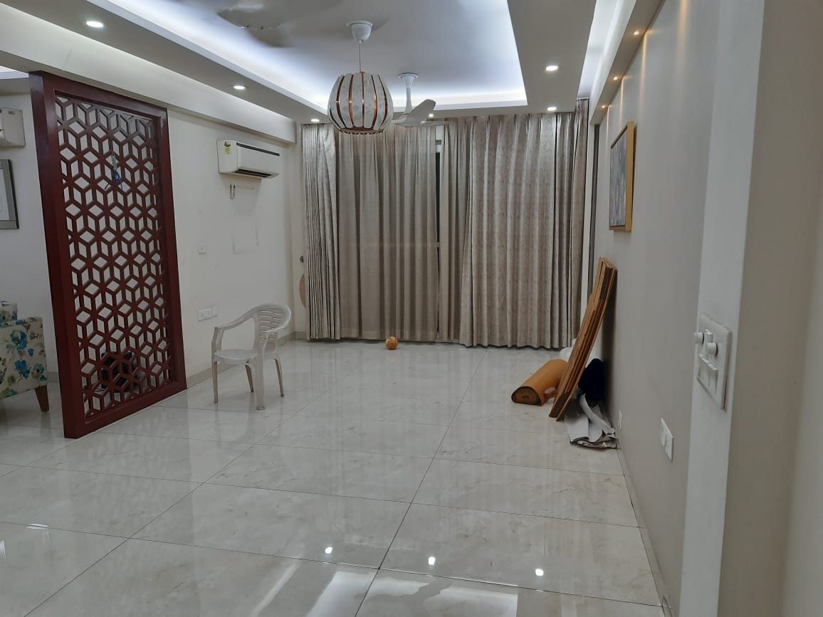 4 BHK + Servant Room Apartment For Rent in The Rama Apartment