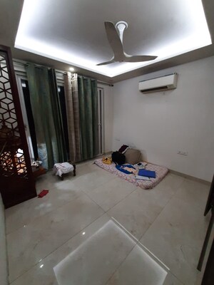 Living Room in 4 BHK Apartment at The Rama Apartment, Sector 43 – for Rent