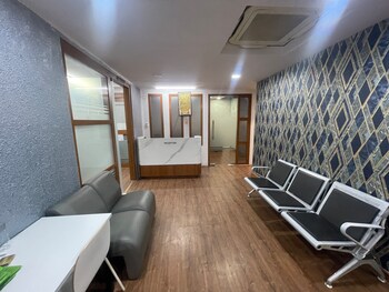 Empire Square Jubilee Hills