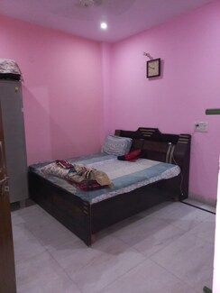1 BHK Builder Floor For Rent in The Grand