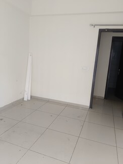 2 BHK Apartment For Rent in Gulshan Bellina