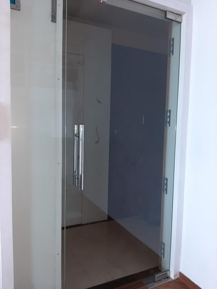 undefined, dlh-park Commercial Office Space 2340 Sq.Ft. In Malad West Mumbai 10181634