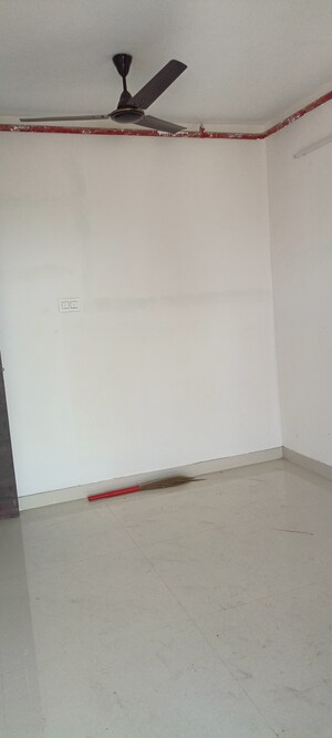 Room in 1 BHK Apartment at DGS Heights, Goregaon East – for Rent