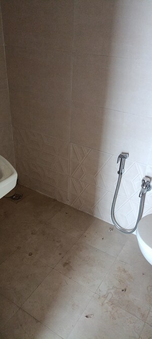 Bathroom in 1 BHK Apartment at DGS Heights, Goregaon East – for Rent