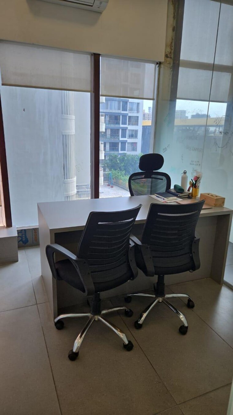 Team Area, matoshree-quantum-tower Commercial Office Space 1600 Sq.Ft. In Malad West Mumbai 10181641
