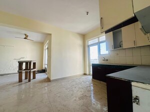 Room in 3 BHK Apartment at ERA Redwood Residency, Sector 78 – for Rent