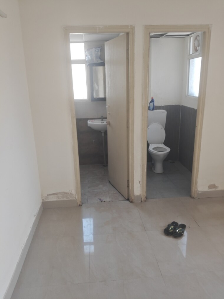 Room, rof-ananda 1 Bedroom 430 Sq.Ft. Apartment In Sector 95 Gurgaon 10181719