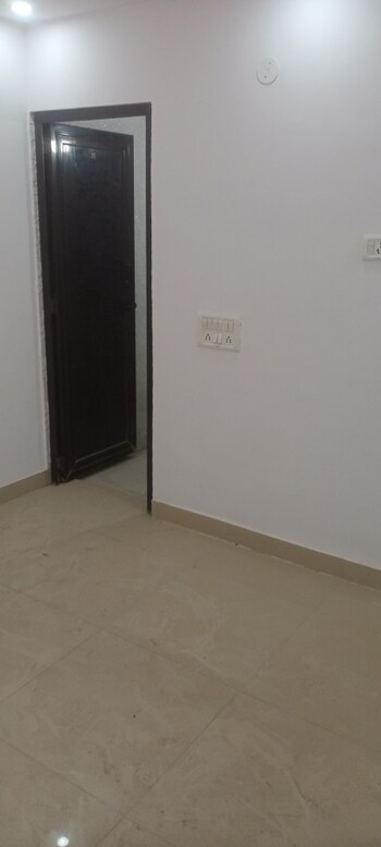 1 BHK Flat for Sale in Suraj Vihar, Delhi