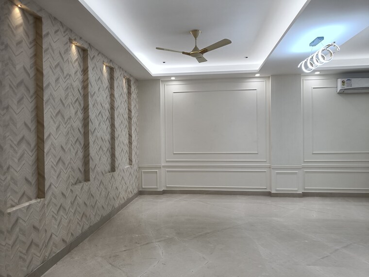 Room, sector 56 4 Bedroom 500 Sq.Yd. Builder Floor In Sector 56 Gurgaon 10182868