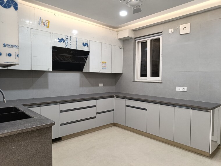 Kitchen, sector 56 4 Bedroom 500 Sq.Yd. Builder Floor In Sector 56 Gurgaon 10182868