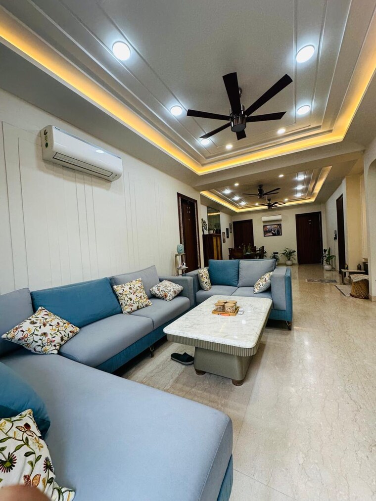 Living Room, dlf-city-phase-iv 3 Bedroom 2000 Sq.Ft. Builder Floor In Dlf Phase iv Gurgaon 10182873