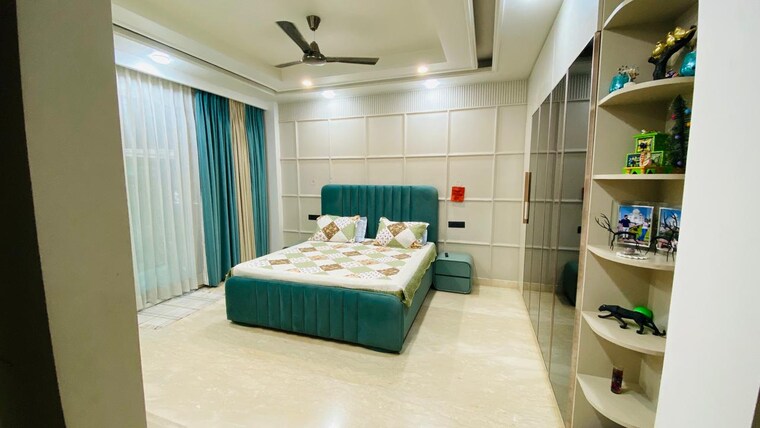 Bedroom, dlf-city-phase-iv 3 Bedroom 2000 Sq.Ft. Builder Floor In Dlf Phase iv Gurgaon 10182873
