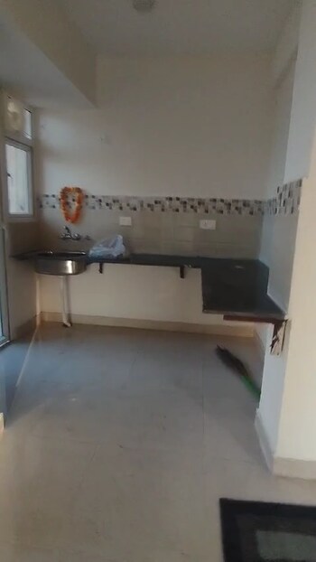 Signature Orchard Avenue 2