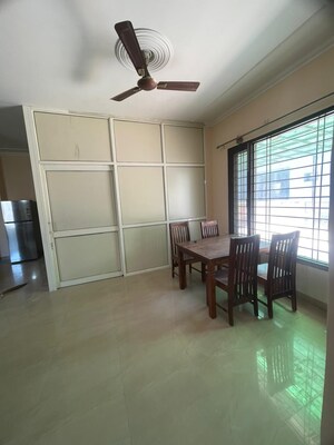 Room in 2 BHK Builder Floor at Sector 40 – for Rent