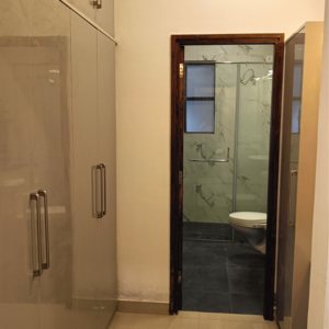 Room in 3 BHK Builder Floor at North Mullanpur – for Sale