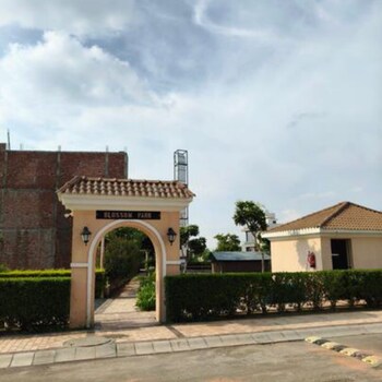 Plot for Sale in Model Town, Panipat