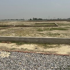 Plot For Sale in UPSIDC Site B