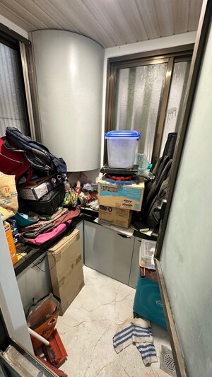 Team Area in 4 BHK Apartment at Raymond Ten X Habitat, Pokhran Road No Two – for Rent