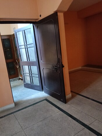 Purvanchal Vasant Vihar Apartment