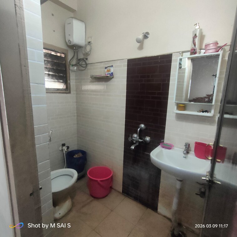 Attached Bathroom, gayatri-nivas 2 Bedroom 900 Sq.Ft. Apartment In Seetamma Peta Vizag 10185955