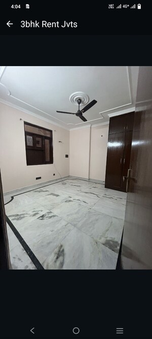 Room in 3 BHK Builder Floor at Chattarpur – for Rent