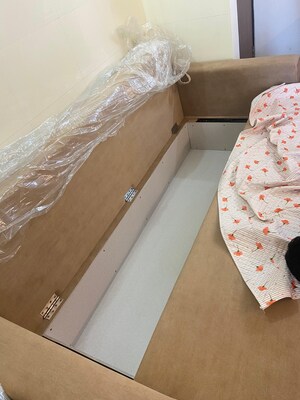 Furnished Amenities in 1 BHK Apartment at Raunak Bliss, Ghodbunder Road – for Rent