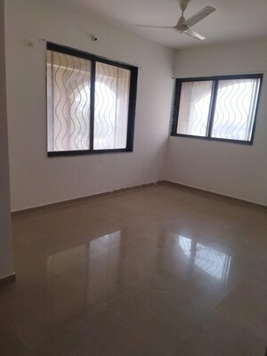 Room in 2 BHK Apartment at Shapoorji Pallonji Joyville Celestia, Hadapsar – for Rent